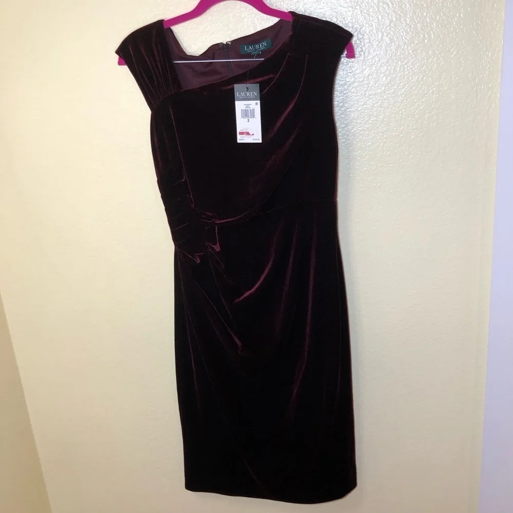 LAUREN RALPH LAUREN sleeveless Stretch-Velvet Sheath Dress size 2